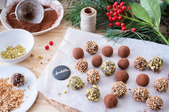 Chocolats de noël : recettes de truffes, rochers, orangettes et pralines